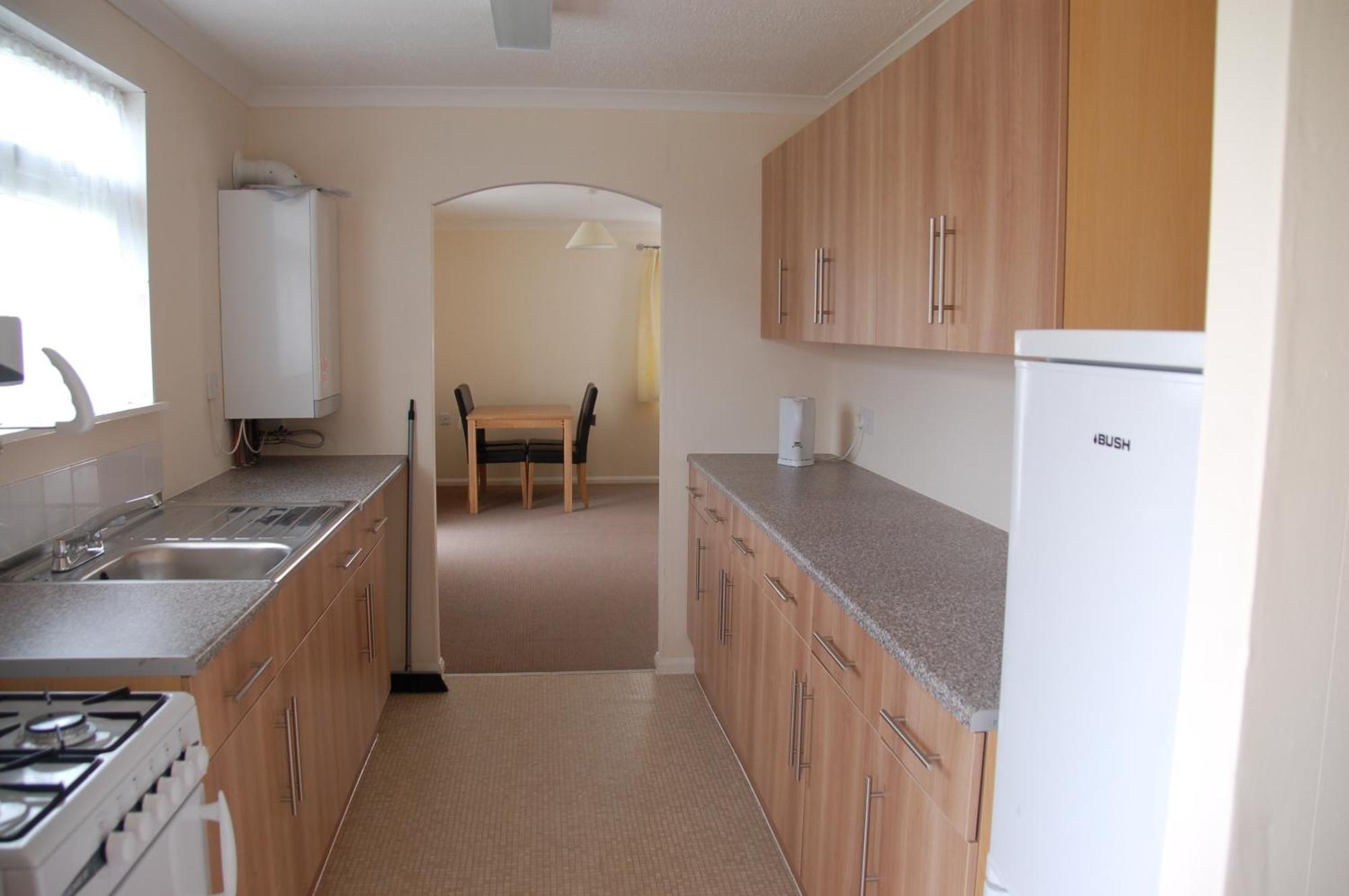 Warrens Village Motel And Self Catering Clevedon Exterior photo